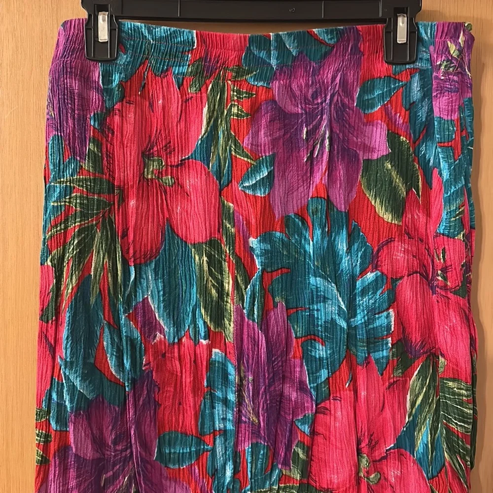 Metro Collection Vintage Gauzy Hawaiian Floral Midi Skirt Red Purple Size Large
